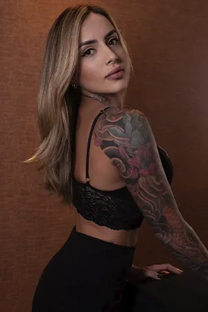 Massagista especialista em nuru e tântrica