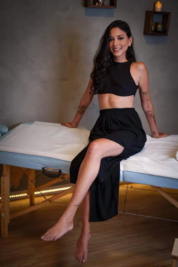 Cléo massagista