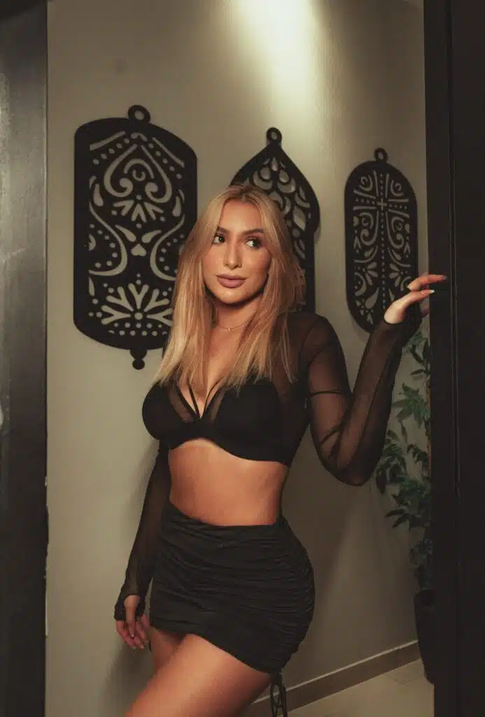 Nicole - terapeuta de massagem nuru