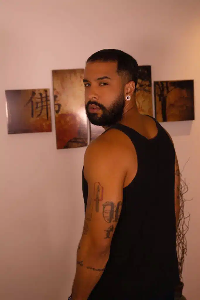 Thiago - massagem para mulheres