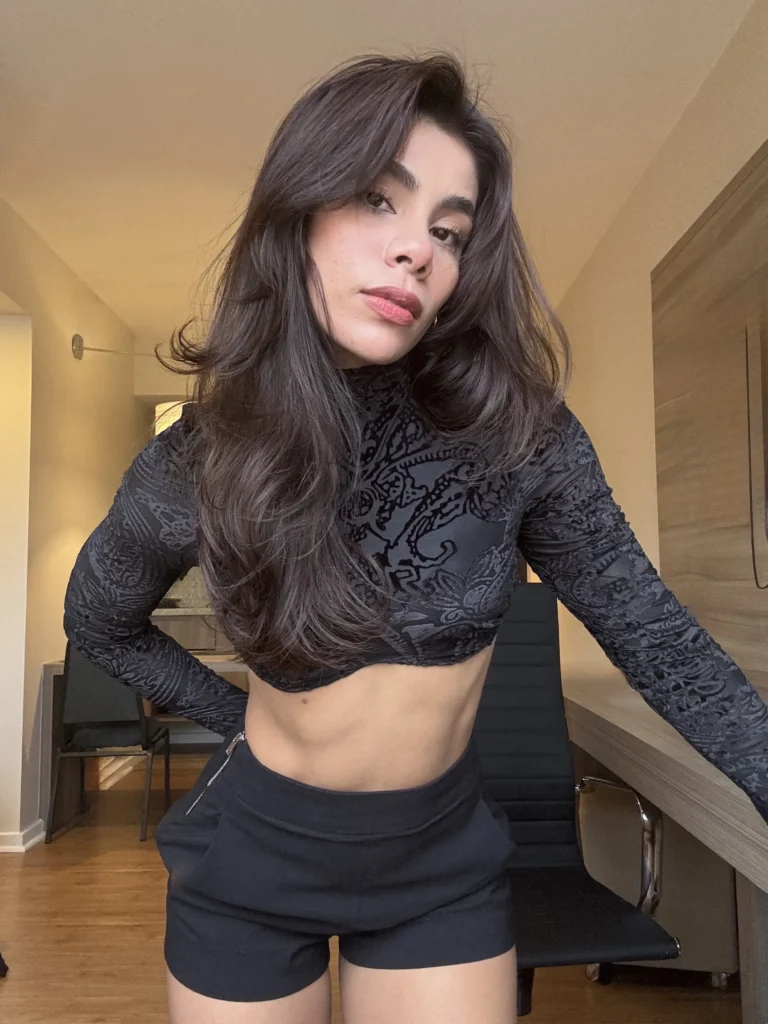 Terapeuta Paola colombiana